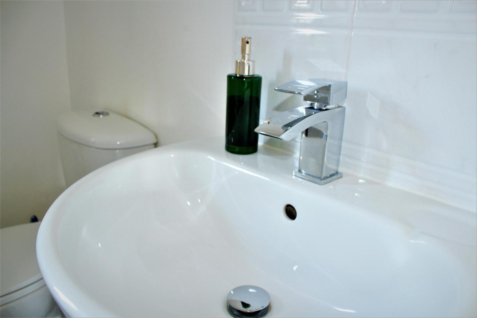 Empire Serviced Apartments 힌클리 외부 사진